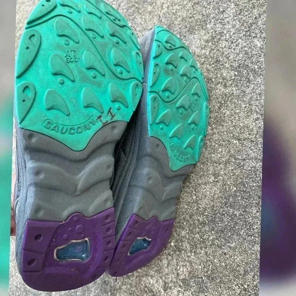 SAUCONY ORIGINALS X RAISED BY WOLVES AYA "ASPHALT JUNGLE" - Picture 6 of 10